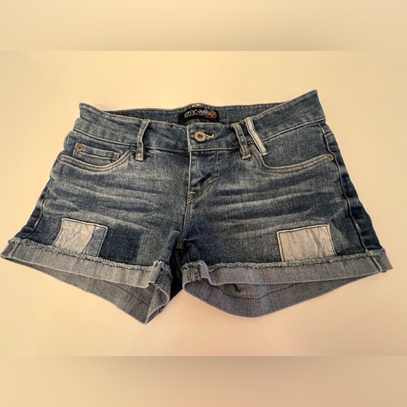 LEVI JEANS PATCHWORK SHORTS - Picture 1 of 5